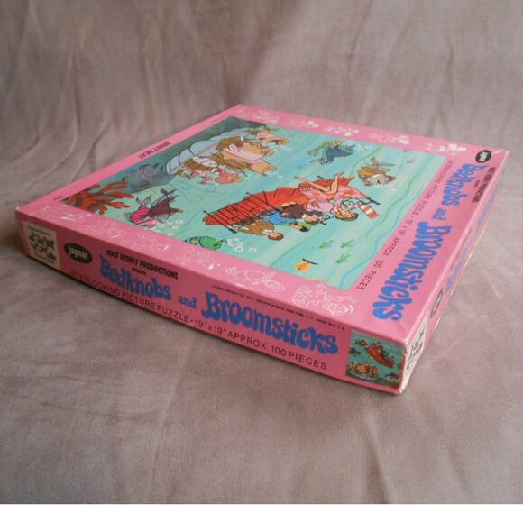 Vintage Jaymar Disney Bedknobs and Broomsticks Briny Beat 100 PC Puzzle Complete - Picture 5 of 9